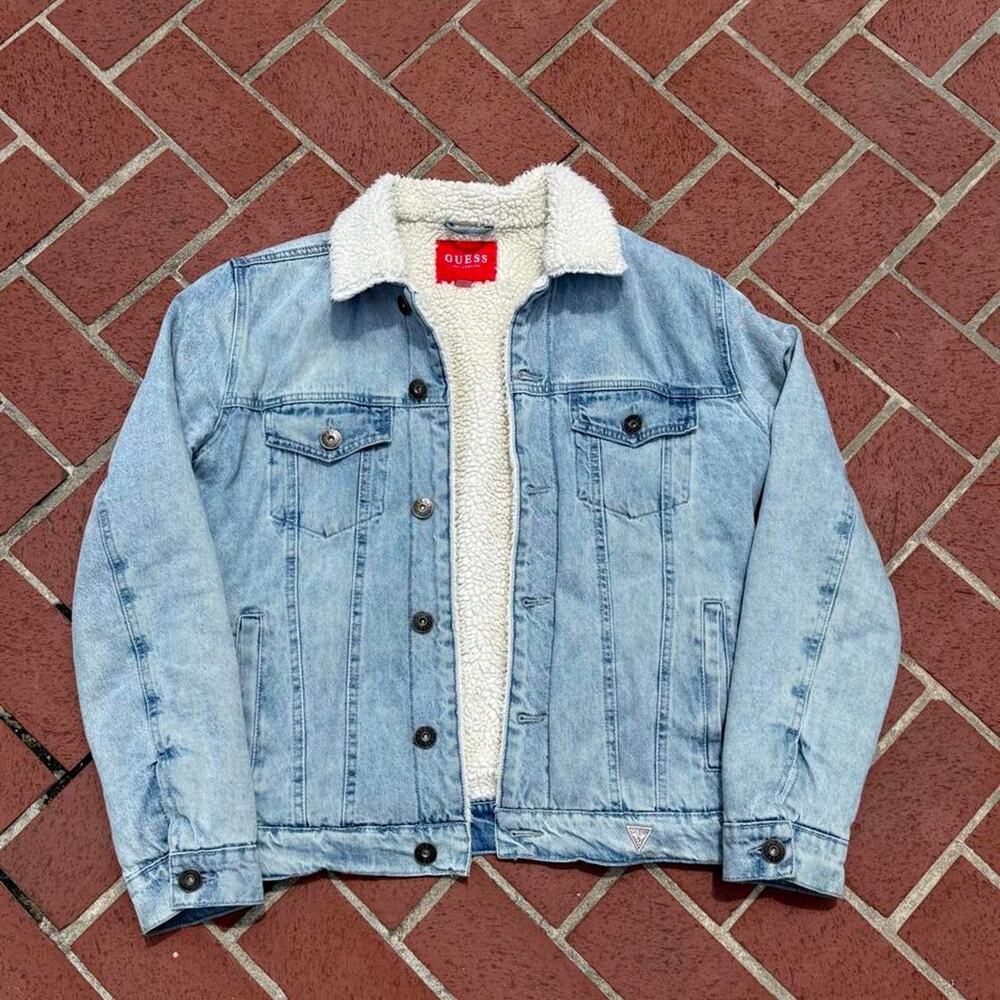 Vintage guess denim jacket with lined inside